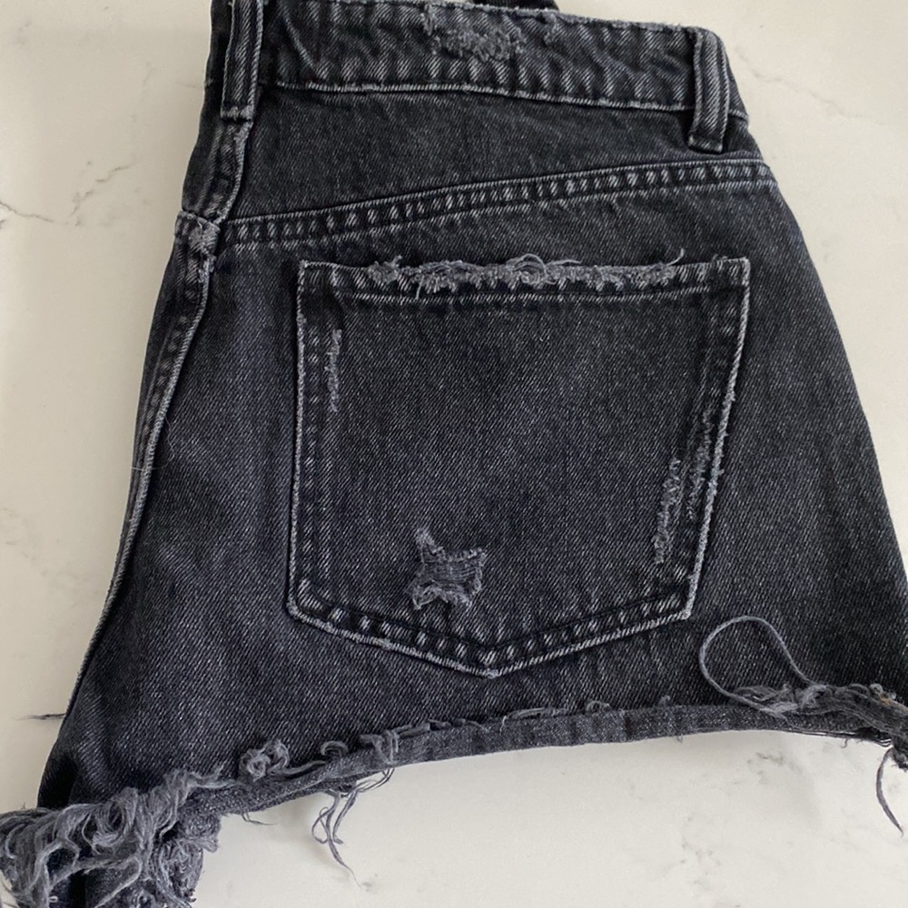 Zara Shorts - Picture 4 of 4